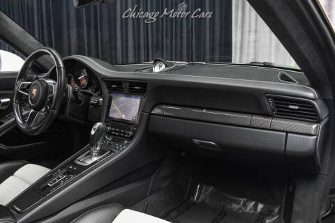 2017 Porsche 911 Turbo S