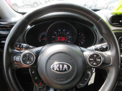 2017 Kia Soul +