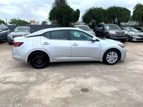 2022 Nissan Sentra S