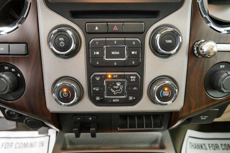 2015 Ford F-350 Super Duty Lariat