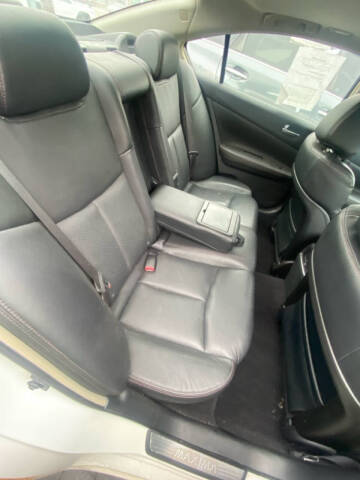 2009 Nissan Maxima
