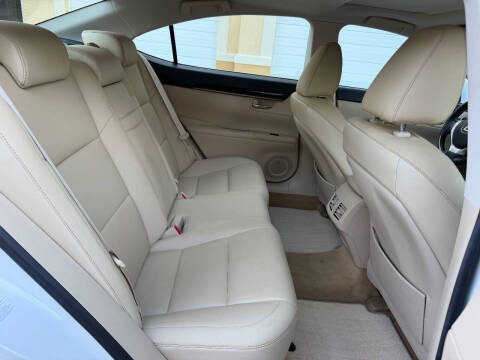 2013 Lexus ES 350