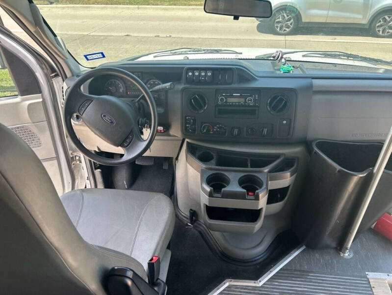 2016 Ford E-Series