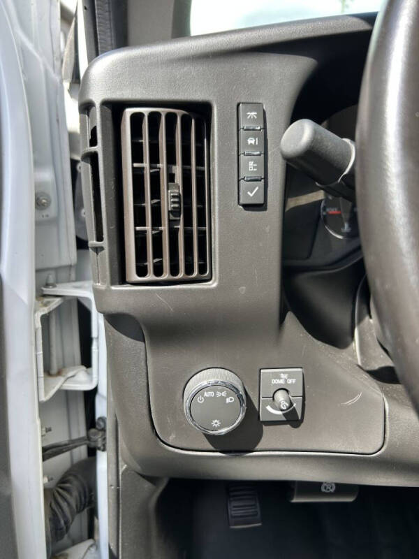 2021 Chevrolet Express 2500
