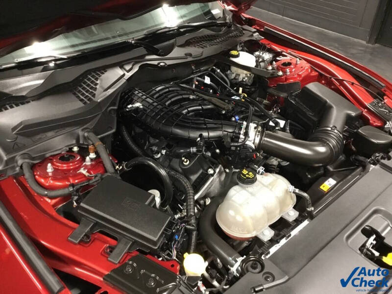 2016 Ford Mustang V6