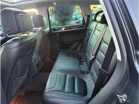 2015 Volkswagen Touareg TDI Lux