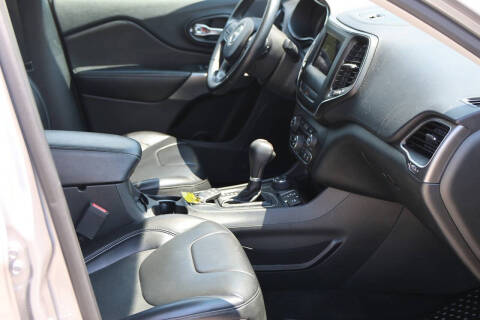 2019 Jeep Cherokee Latitude Plus