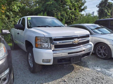 2011 Chevrolet Silverado 1500 for sale at Town Auto Sales LLC in New Bern NC