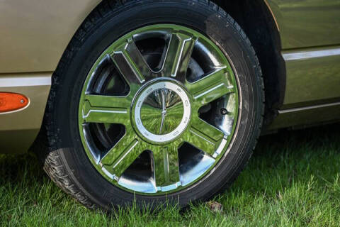 2005 Ford Thunderbird Deluxe