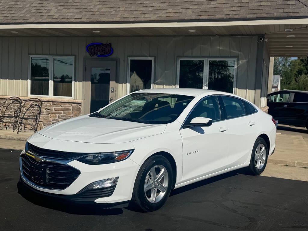 2022 Chevrolet Malibu for sale at Legit Motors in Elkhart, IN