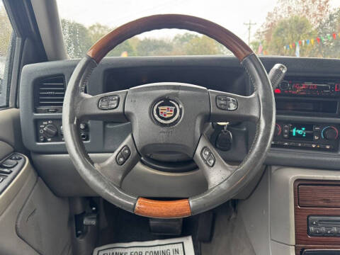 2004 Cadillac Escalade