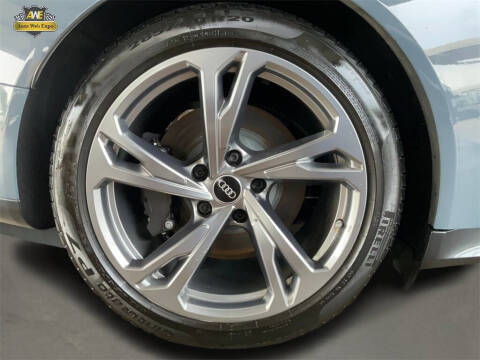 2023 Audi e-tron GT quattro Premium Plus