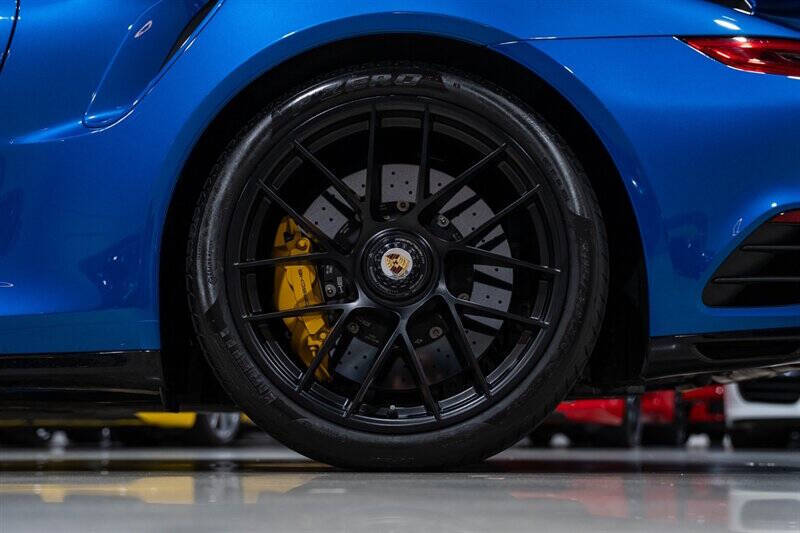 2017 Porsche 911 Turbo S