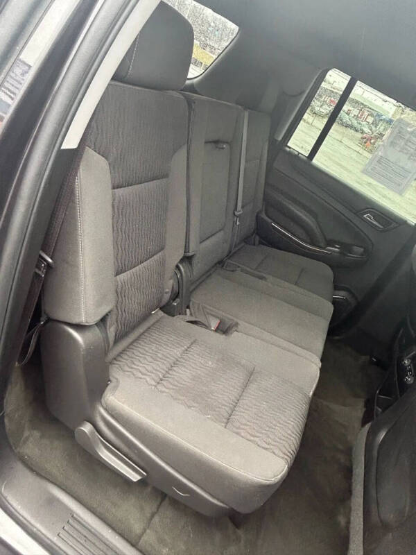 2015 Chevrolet Suburban LS