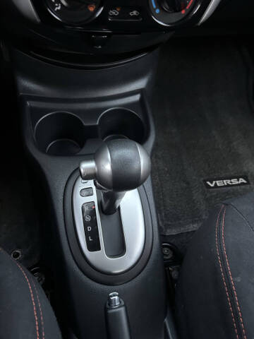 2015 Nissan Versa Note SR