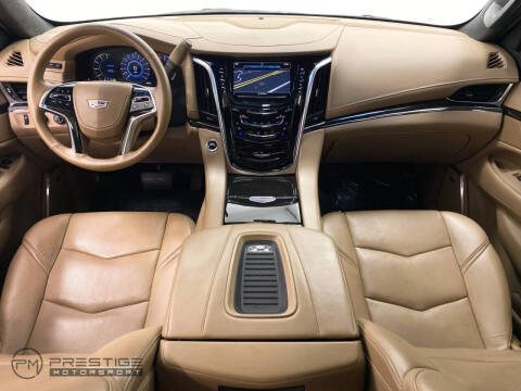 2018 Cadillac Escalade Platinum