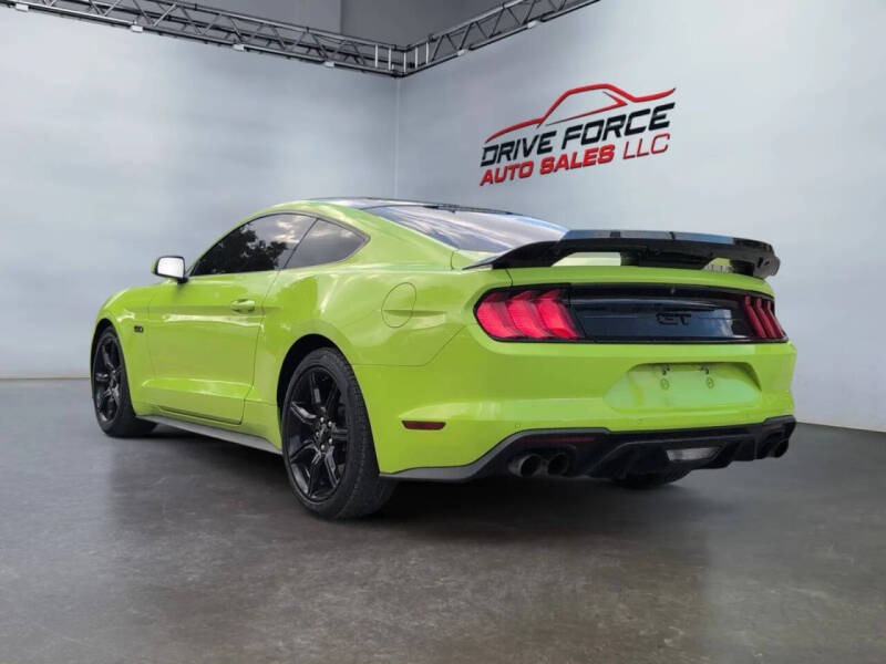 2020 Ford Mustang