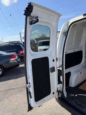 2014 Nissan NV200