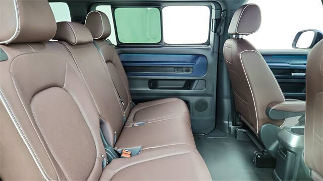 2025 Volkswagen ID. Buzz Pro S