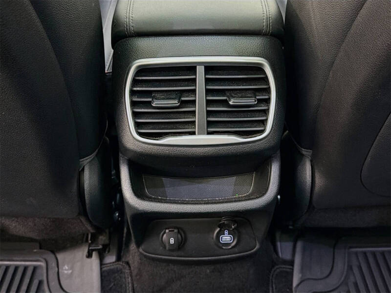 2020 Hyundai Santa Fe SEL 2.0T