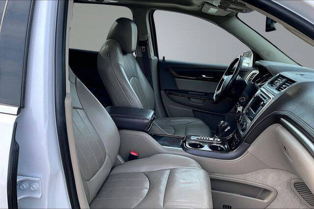 2016 GMC Acadia Denali
