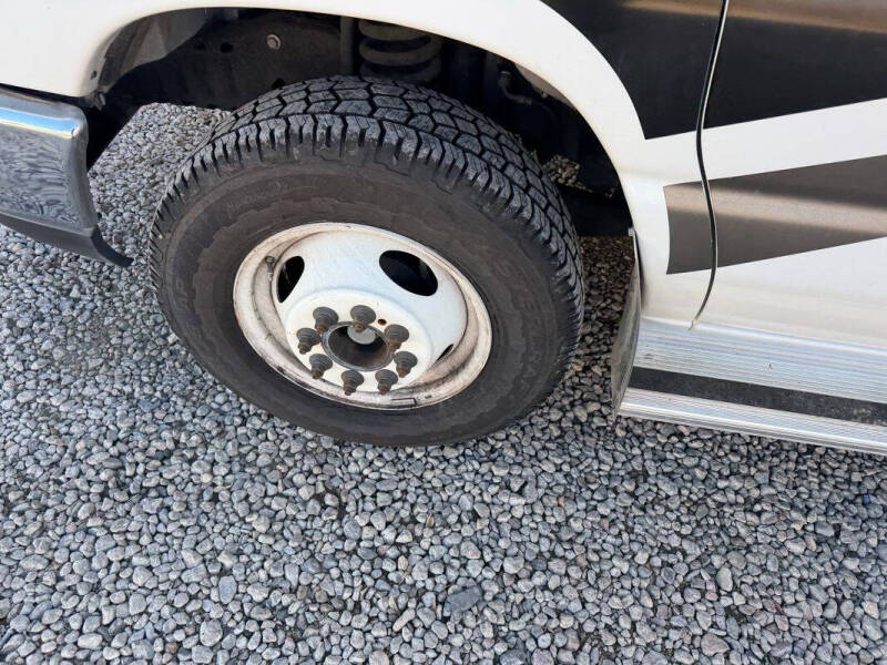 2019 Ford E-Series E-450 SD