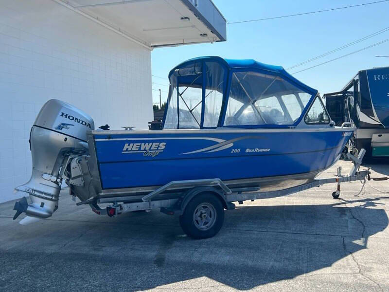 2005 Hewescraft 200 Sea Runner for sale at Simple Car Company in Oak Harbor, WA