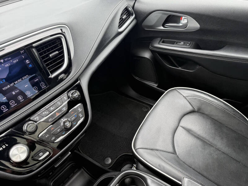 2019 Chrysler Pacifica Limited
