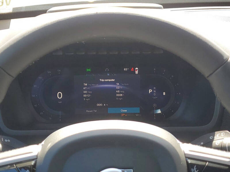 2025 Volvo XC90 B6 Ultra Bright Theme 7P