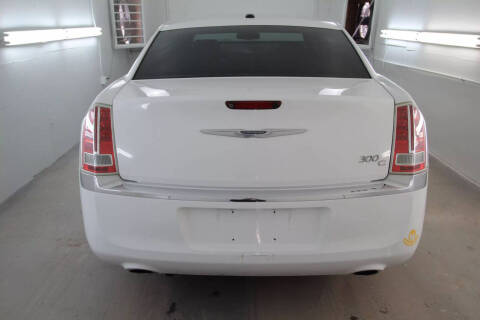 2014 Chrysler 300 C