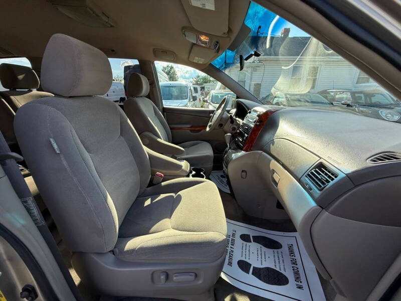 2006 Toyota Sienna