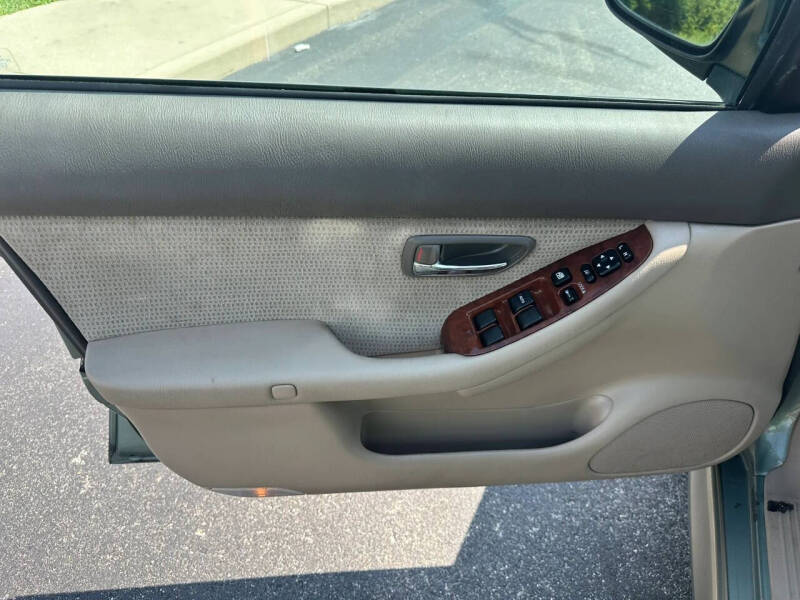 2004 Subaru Outback