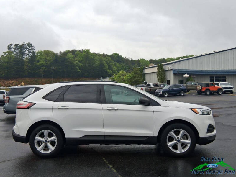 2020 Ford Edge SE