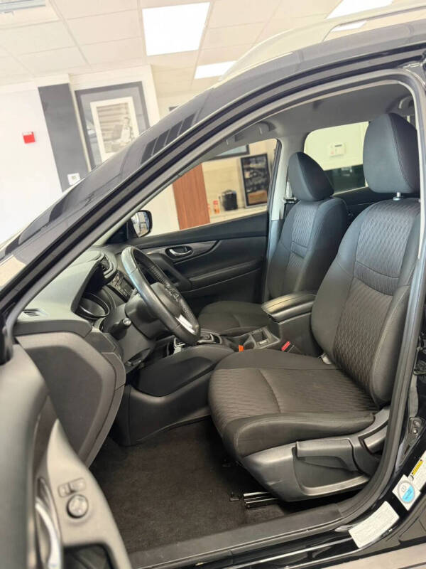 2020 Nissan Rogue