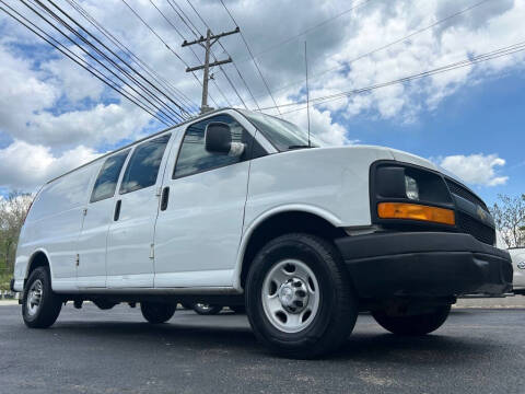 2017 Chevrolet Express 2500