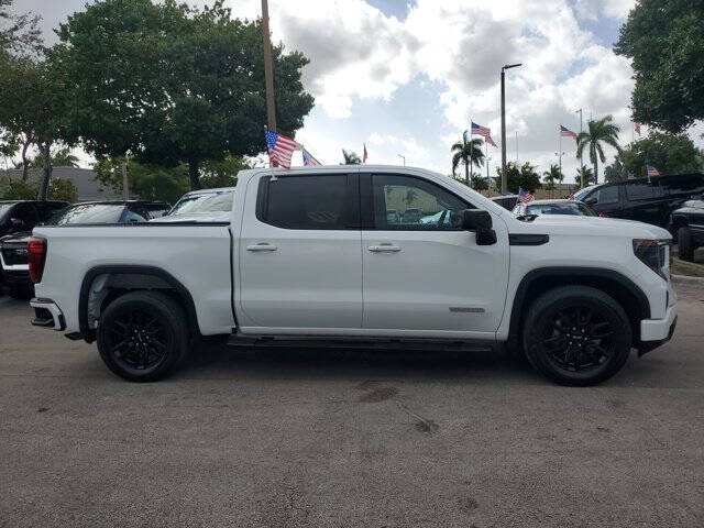 2023 GMC Sierra 1500 Elevation