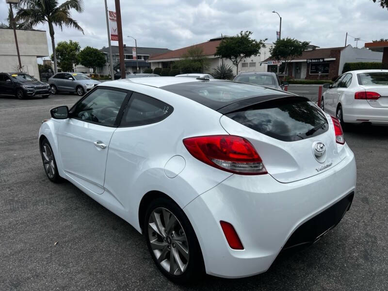 2017 Hyundai Veloster