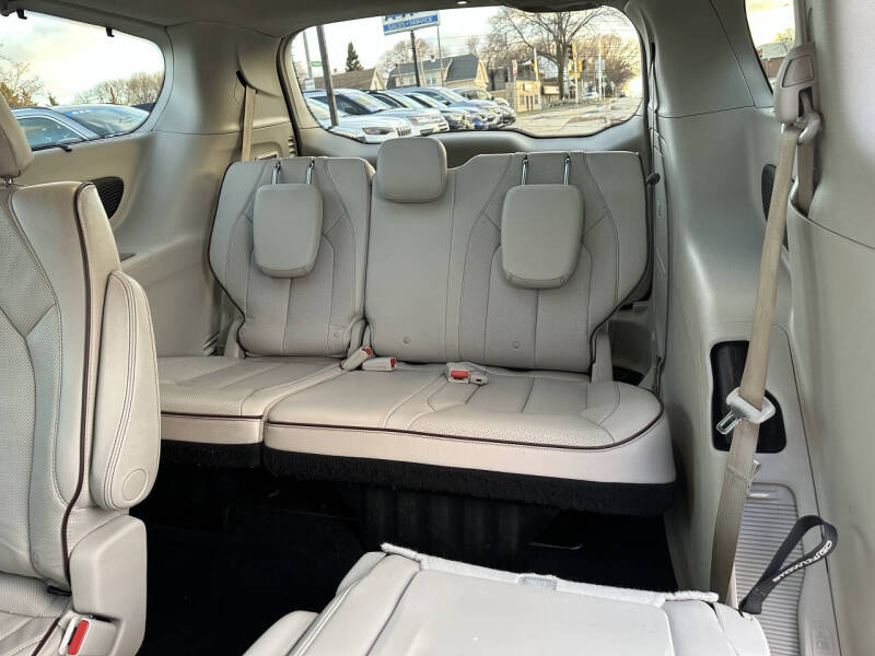 2017 Chrysler Pacifica Limited