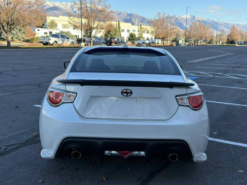 2014 Scion FR-S