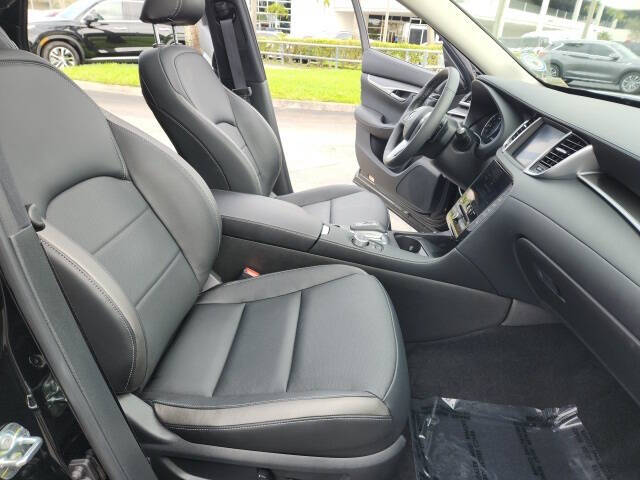 2025 Infiniti QX50 Luxe