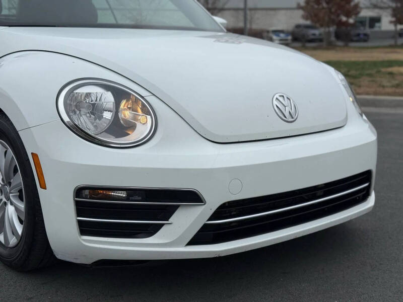 2018 Volkswagen Beetle Convertible