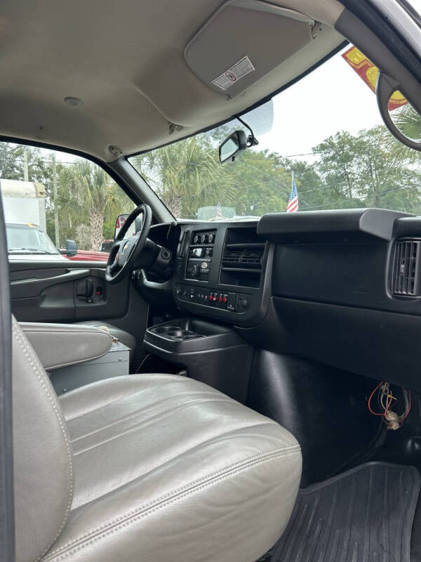 2015 Chevrolet Express 2500