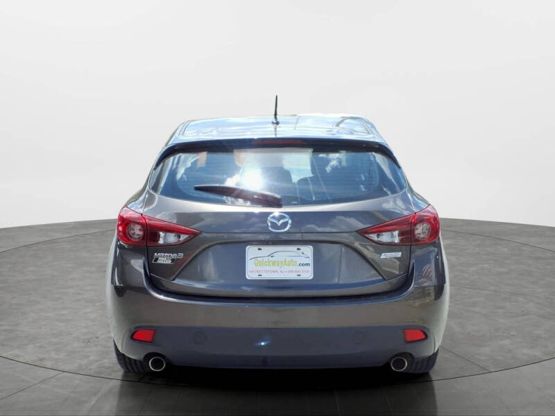 2016 Mazda MAZDA3 i Sport
