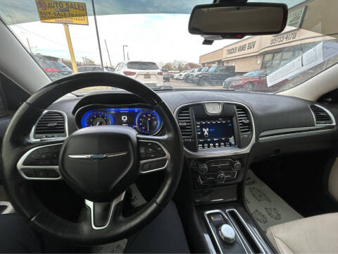 2018 Chrysler 300 Limited