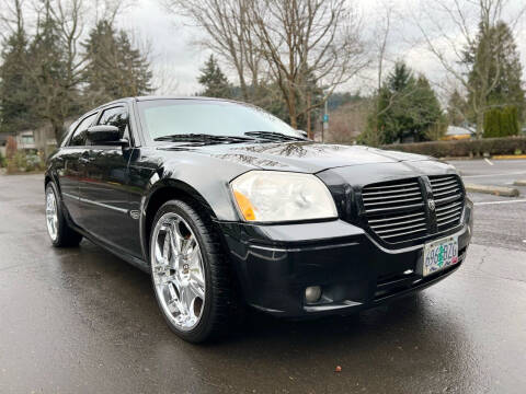 2006 Dodge Magnum for sale at J.E.S.A. Karz in Portland OR