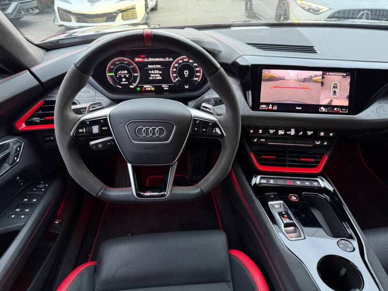 2023 Audi RS e-tron GT quattro