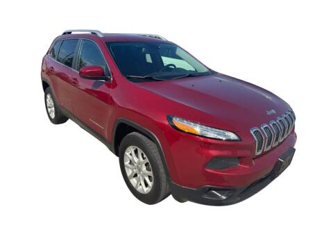 2014 Jeep Cherokee for sale at Averys Auto Group in Lapeer MI