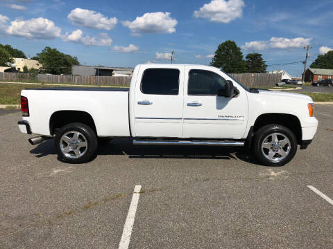 2014 GMC Sierra 2500HD for sale at Superior Wholesalers Inc. in Fredericksburg VA