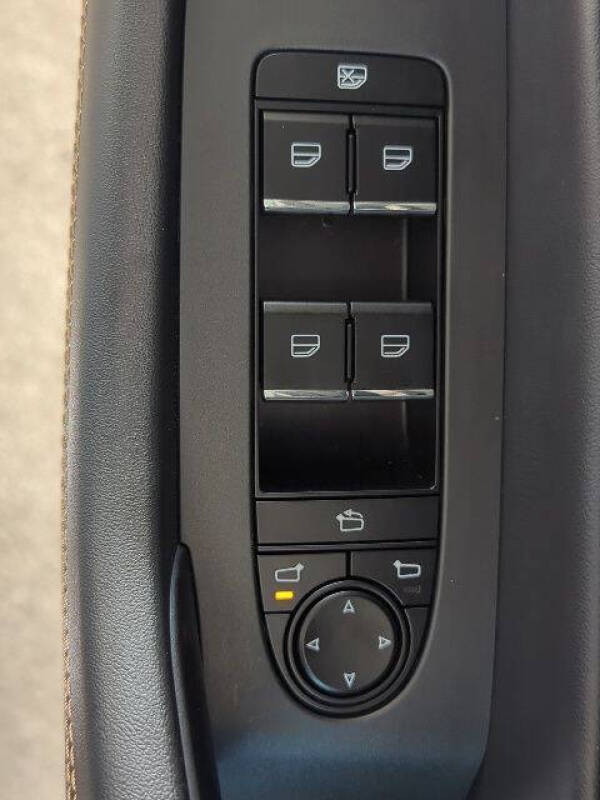 2025 Mazda CX-70 Plug-in Hybrid Premium Plus