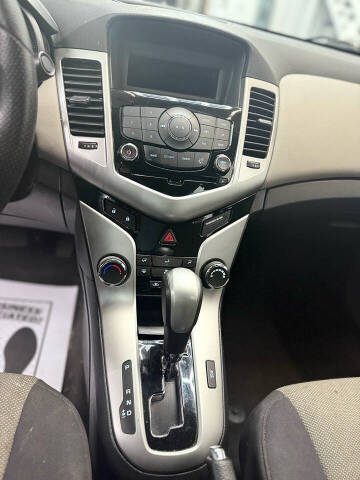 2014 Chevrolet Cruze LS Auto